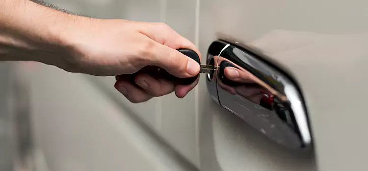 Why Choose Our Auto Locksmith Team in Biddeford, ME?
